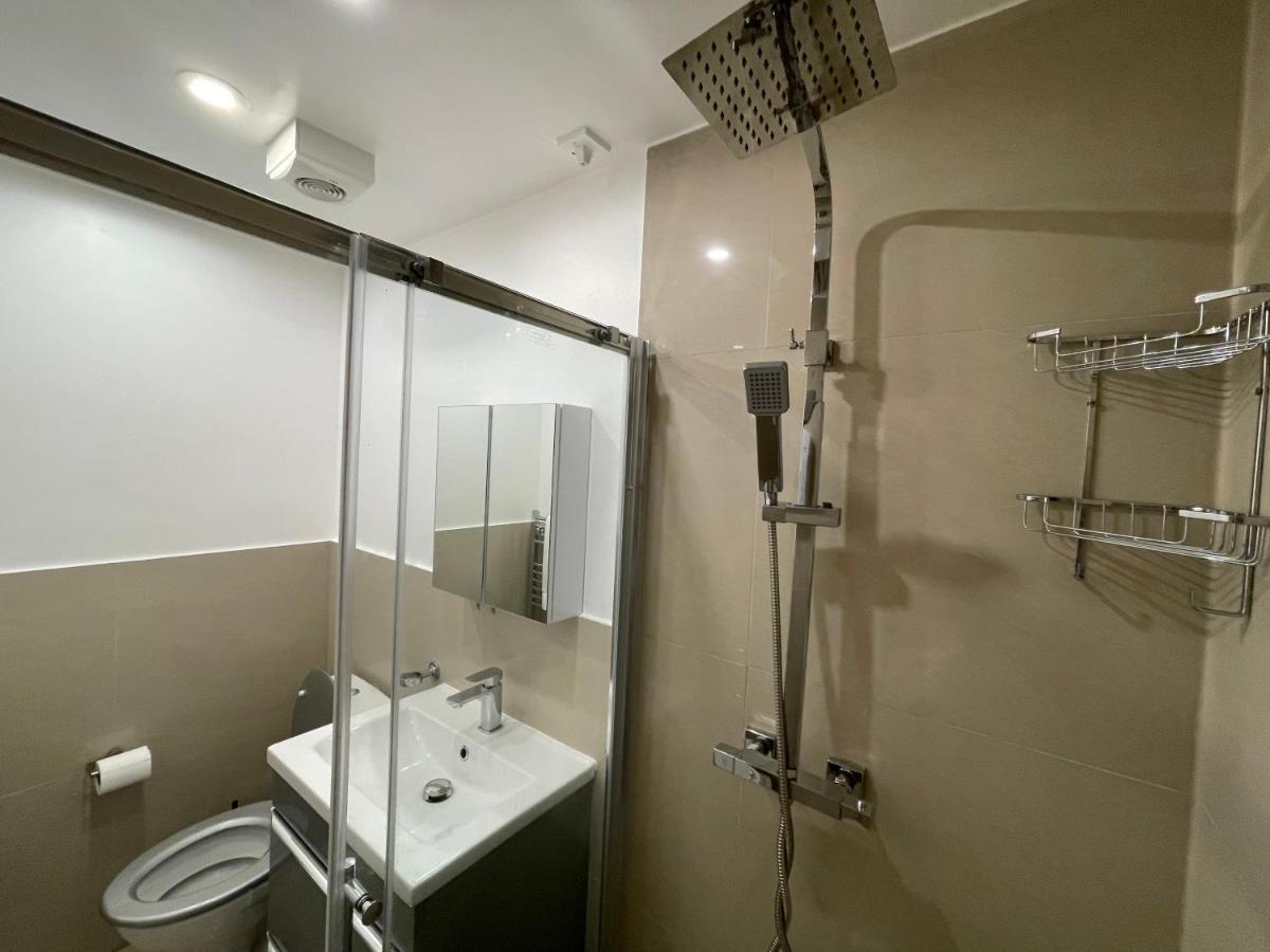 Luxury Studio Apartment Harrow on the Hill Екстер'єр фото