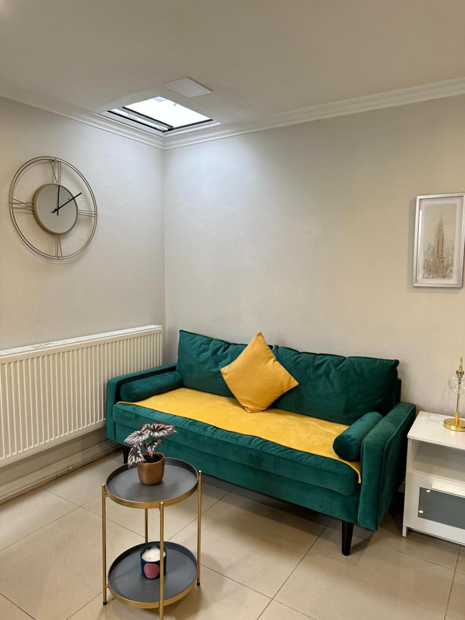 Luxury Studio Apartment Harrow on the Hill Екстер'єр фото