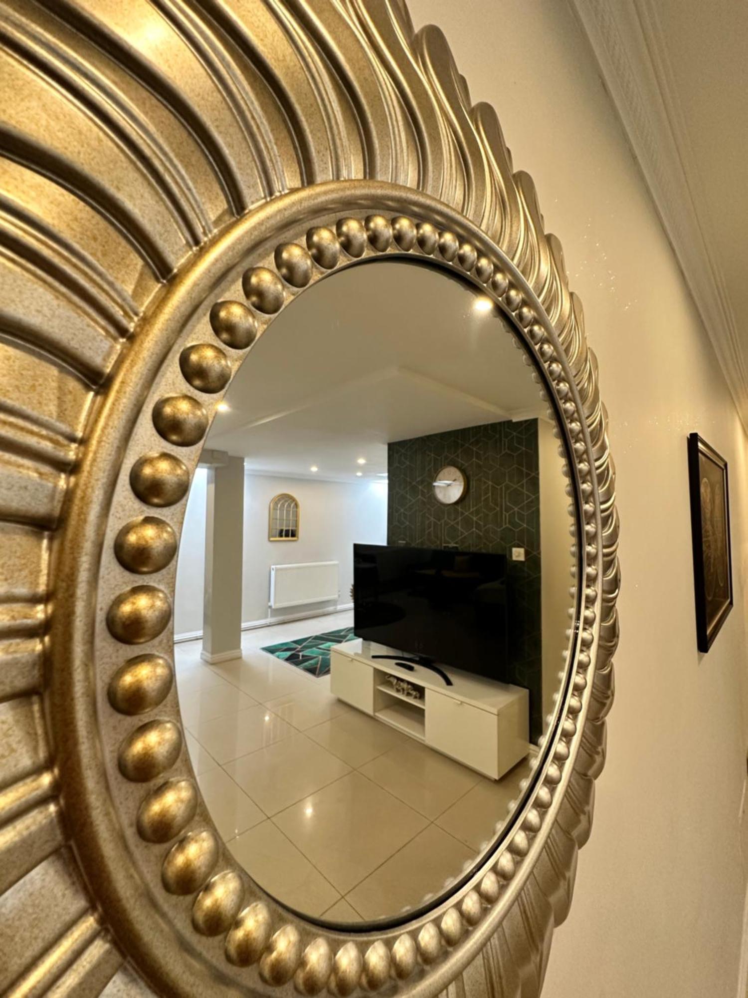 Luxury Studio Apartment Harrow on the Hill Екстер'єр фото